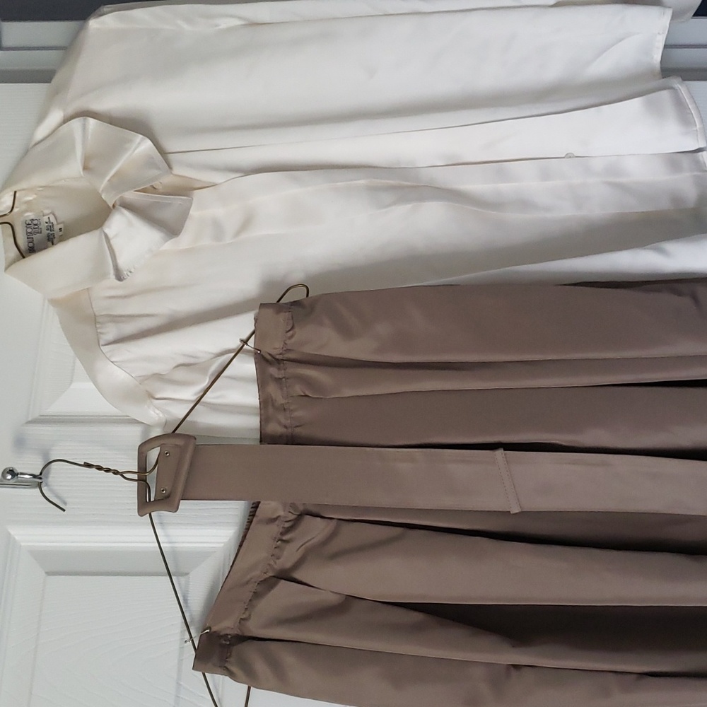Outfit skirt and blouse